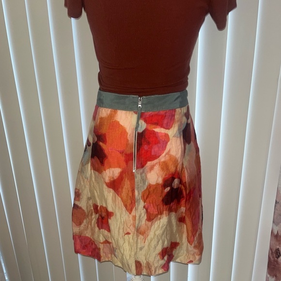 LOFT Linen Multicolor Abstract Floral Flowy Skirt - Picture 8 of 12